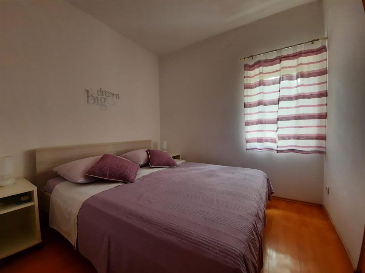 Apartments Olea Marina Exterior photo